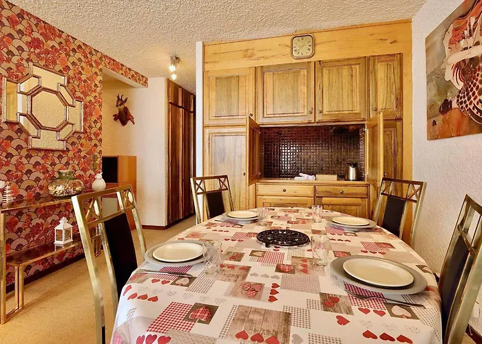 1850 : 2 Pieces Cosy Avec Acces Pistes Et Parking - Fr-1-575-248 Courchevel